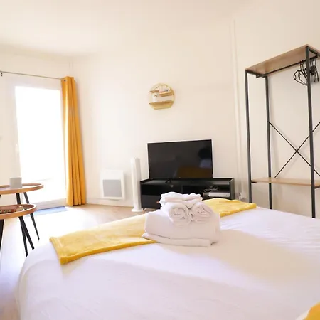 Le Neo - Studio Chic Avec Sa Cour Privative Et Fibre Bergerac Room photo