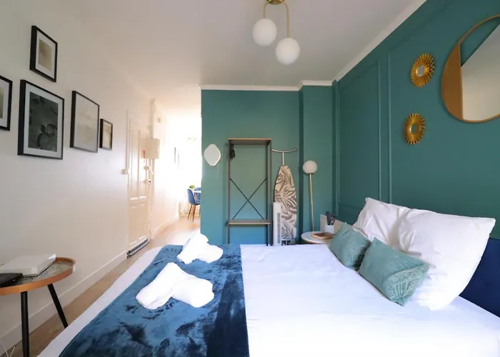 Le Neo - Studio Chic Avec Sa Cour Privative Et Fibre